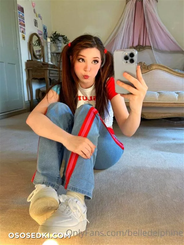 Belle Delphine Casual Outfit - 3