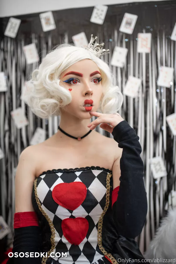 Amanda Welp - Queen of Hearts - 3