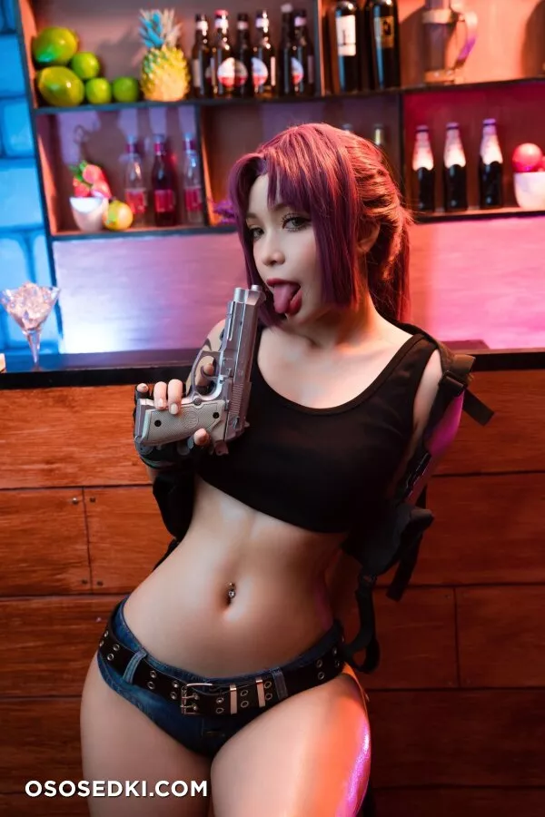 Umeko J cosplay Revy - Black Lagoon - 5