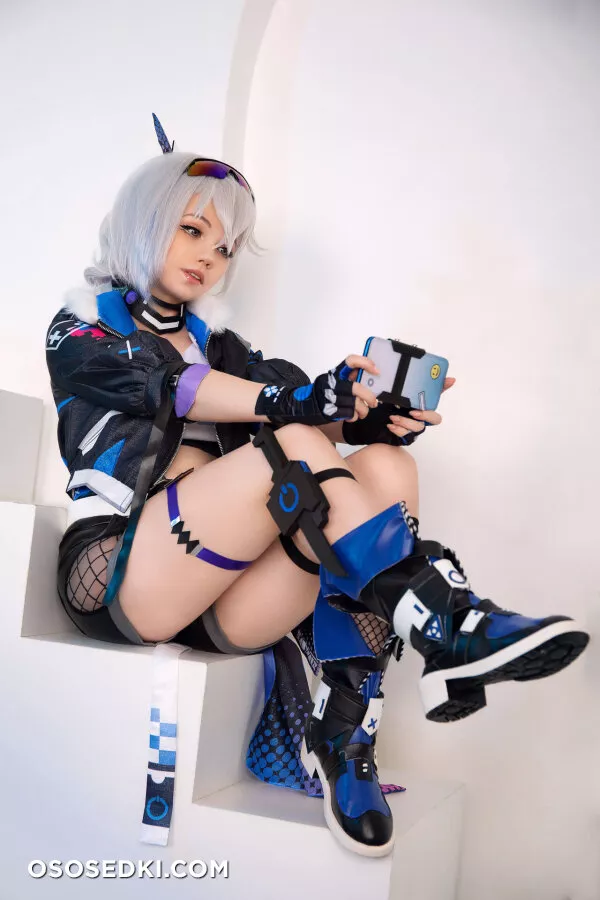 Caticorncosplay - Silver wolf - 5