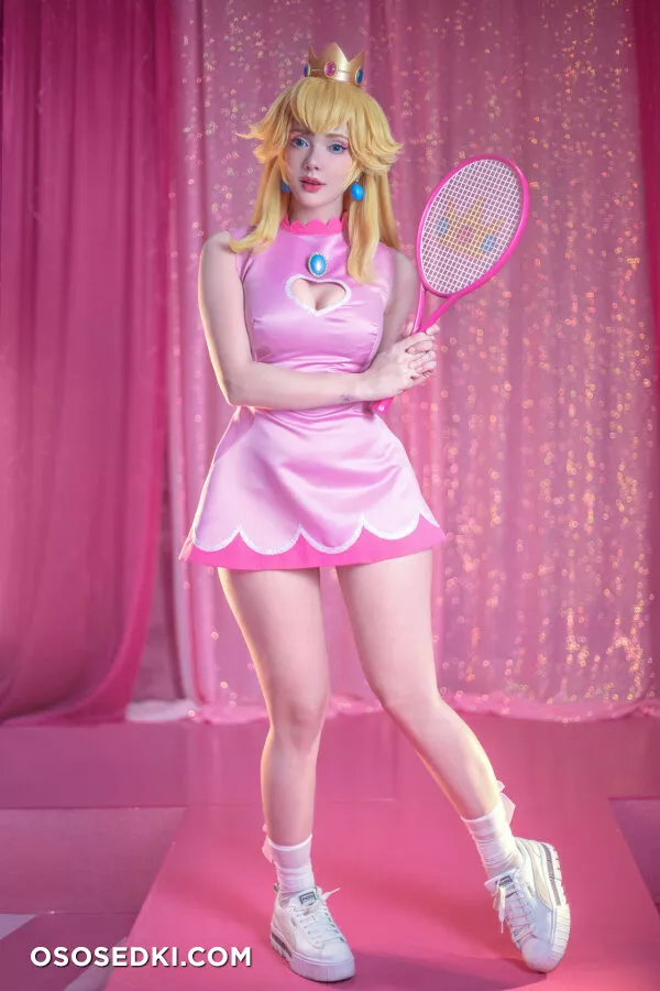 Misaki Sai - Princess Peach - 3