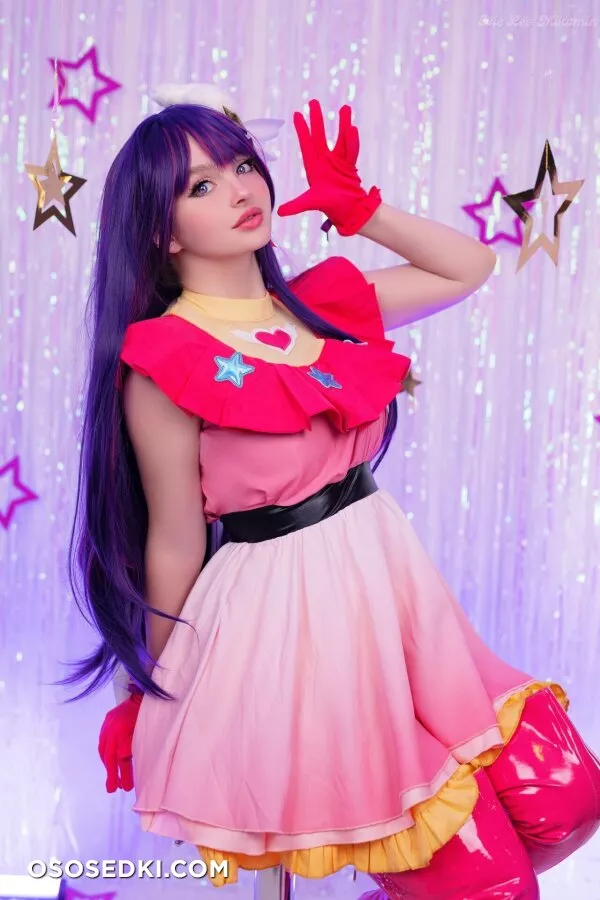 Mikomin - Ai Hoshino - Oshi No Ko - 5
