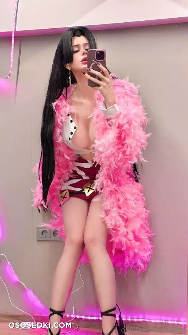 Tanya Bayer - Boa Hancock - One Piece - 2