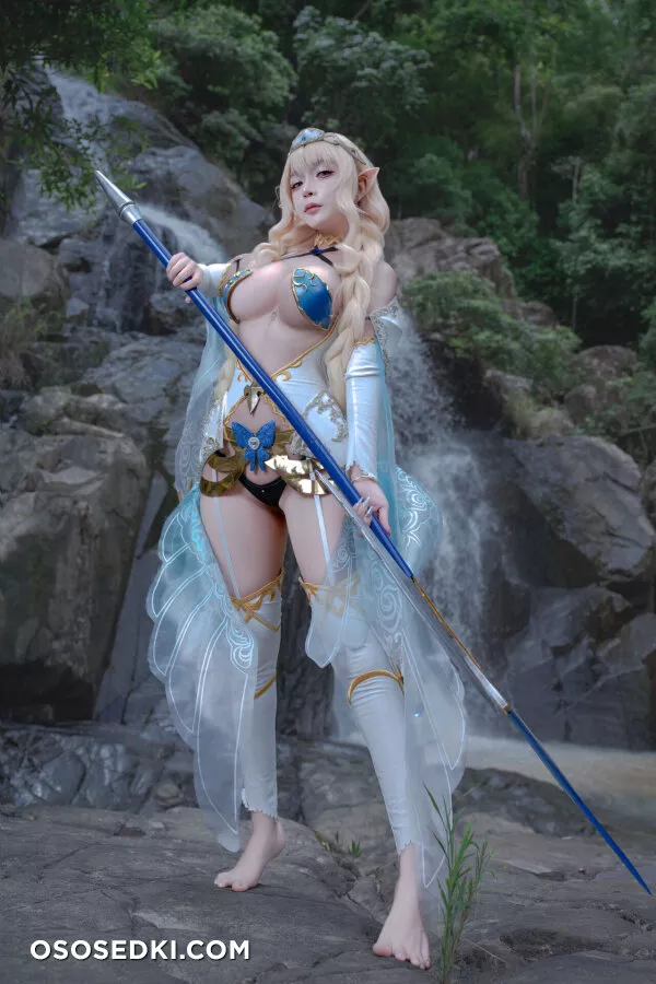 Umeko J - Lincia - Elf Mura - 2