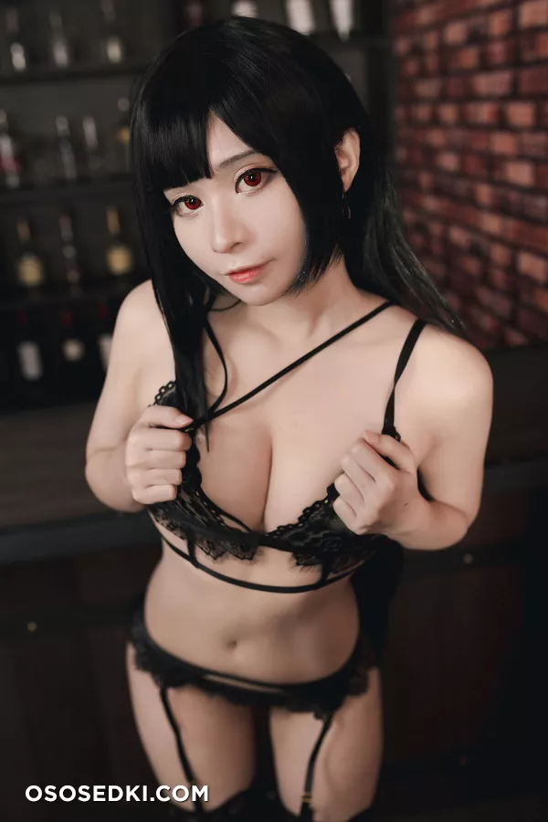 MeenFox - Tifa Lockhart Photobook Digital Remake And Sexy - 2