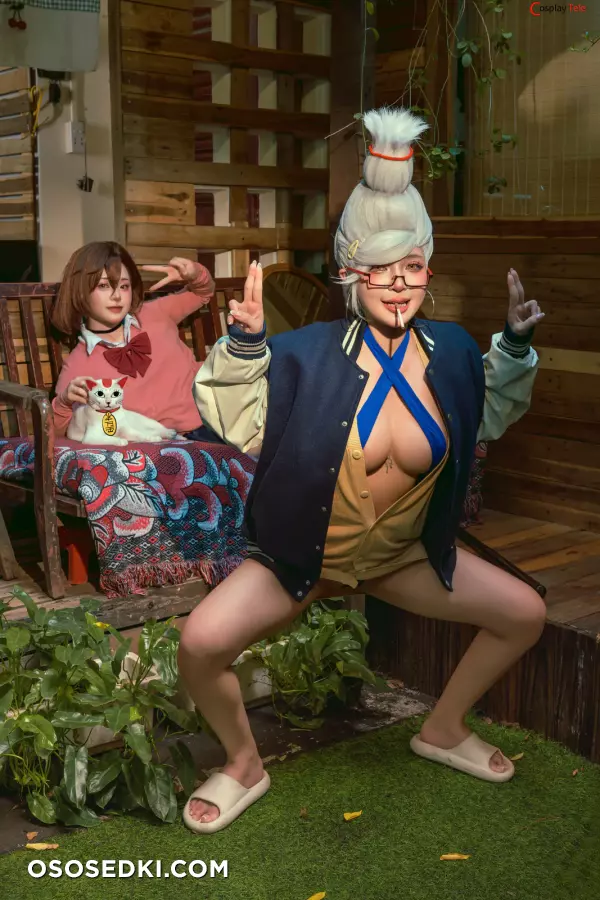 Umeko J cosplay Seiko Ayase - Dandadan - 4