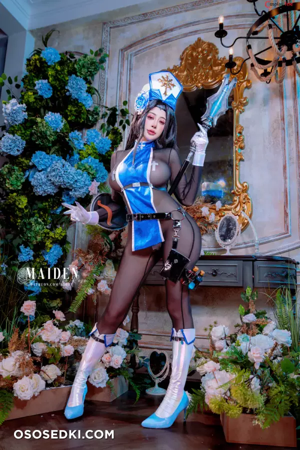 Byoru (ビョル) cosplay Maiden Ice Rose - NIKKE - 4