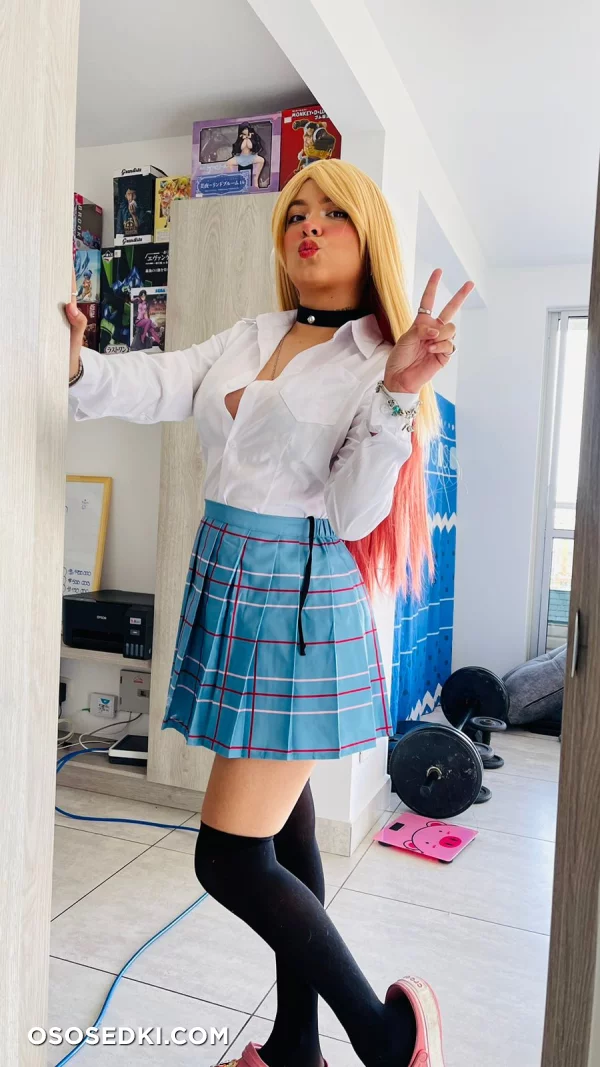 GundamChick - Marin Kitagawa - Sono Bisque Doll Wa Koi O Suru | My Dress-up Darling - 3