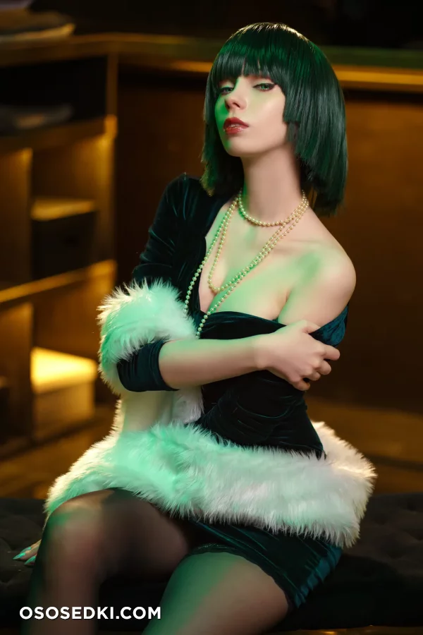 Victoria Lirell - Fubuki - One Punch Man - 3