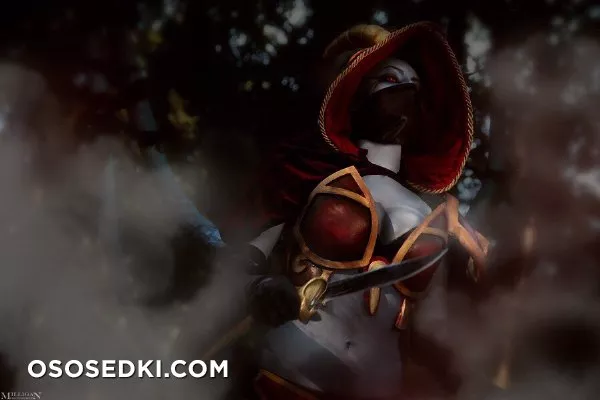Dota cosplay - 3