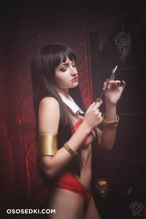 Vampirella - 3