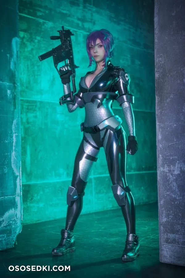 Major Motoko Kusanagi - 4