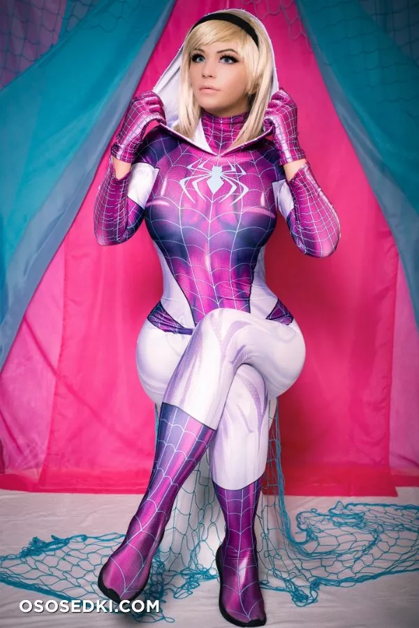 Gwen - 4