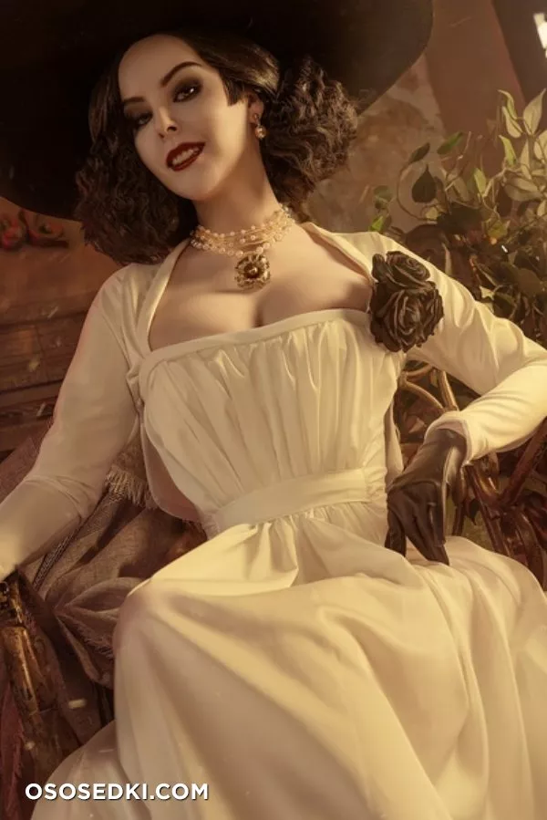 Helly von Valentine. Alcina Dimitrescu. Resident Evil: Village - 3