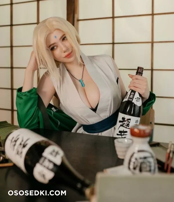 Alina Becker. Tsunade. Naruto - 5