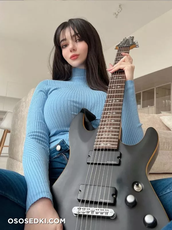 Alina Becker. Guitar Sister by Hitomio16 - 2