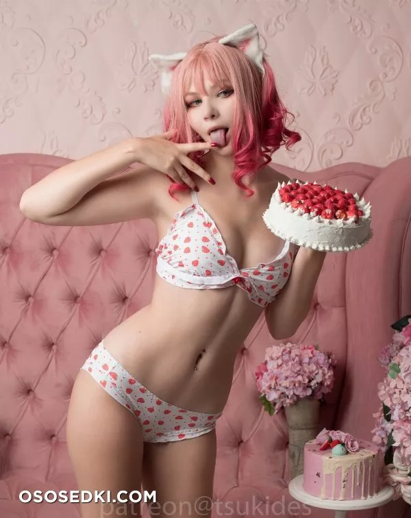 Tsukides. Strawberry Cake. Neko - 2