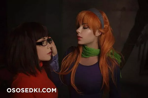 Irina Meier & Anastasya Zelenova. Velma & Daphne. Scooby-Doo - 3