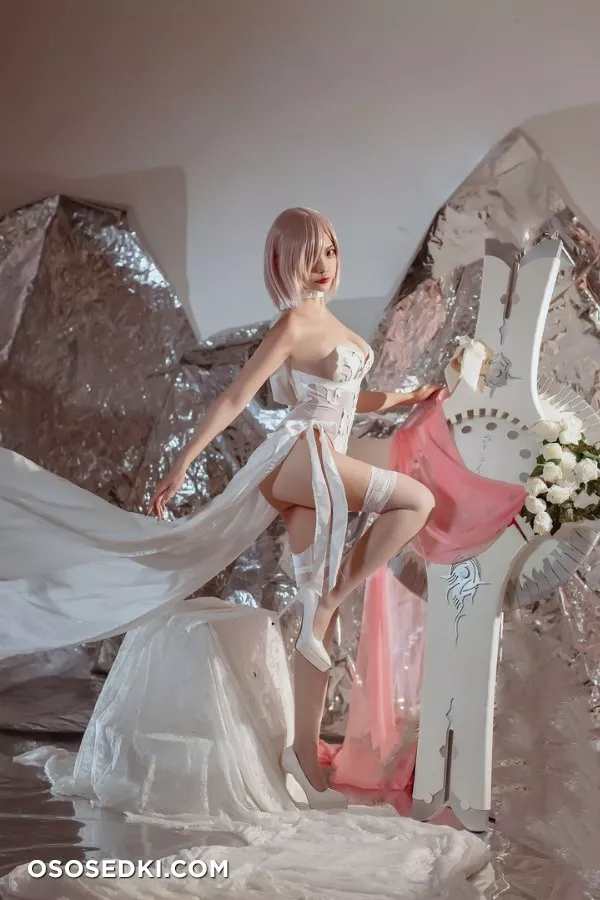 Erzuo Nisa. Mash Kyrielight. Fate Grand Order. Wedding Dress - 2
