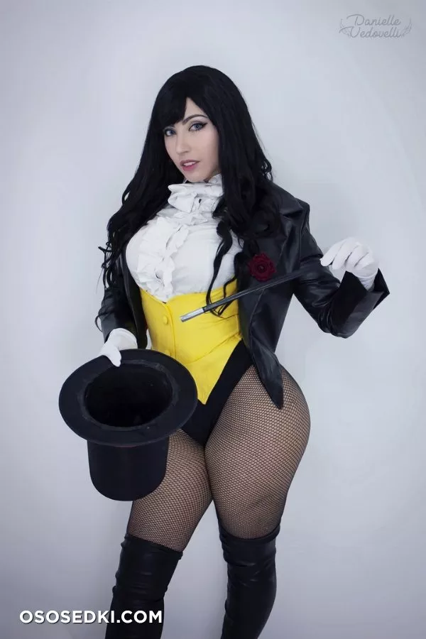 Danielle Vedovelli. Zatanna. DC Comics - 4