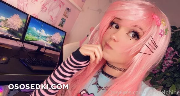 Belle Delphine. Emo. Hello Kitty - 5