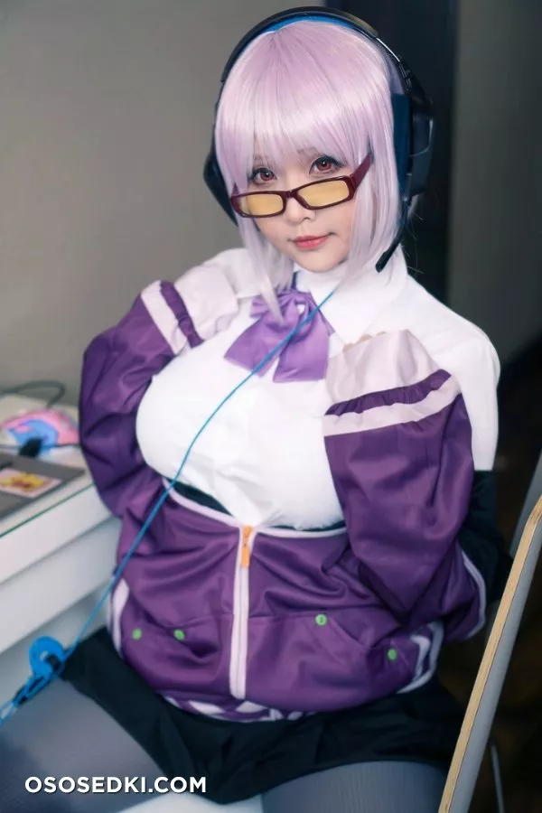 Hana Bunny. Akane Shinjo. Gridman - 3