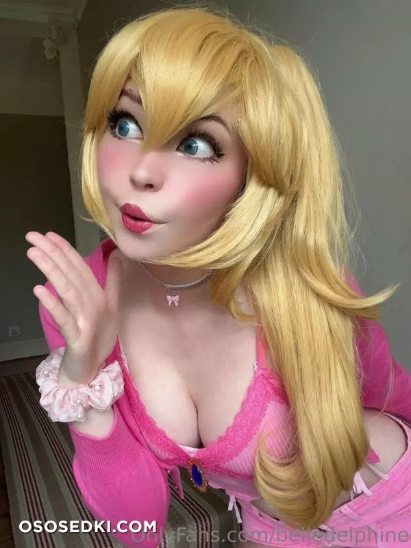 Belle Delphine. Princess Peach. Mario - 5