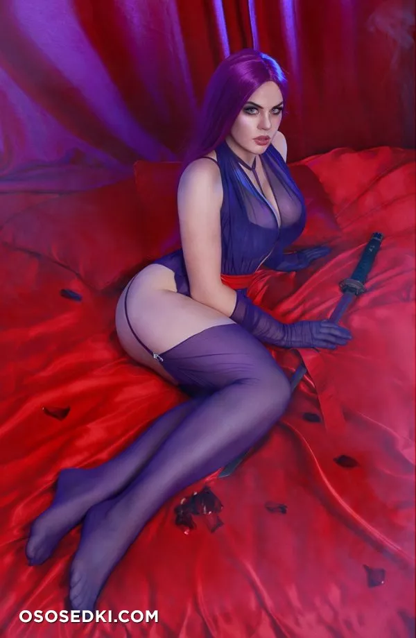 Alice Cosplay. Psylock. Marvel. Lingerie - 4