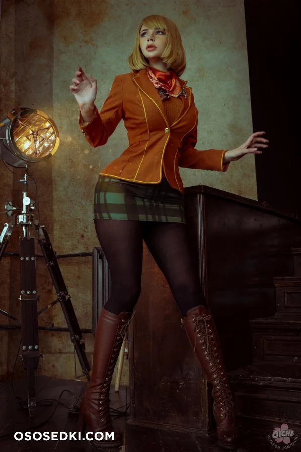 Oichi. Ashley Graham. Resident Evil - 2