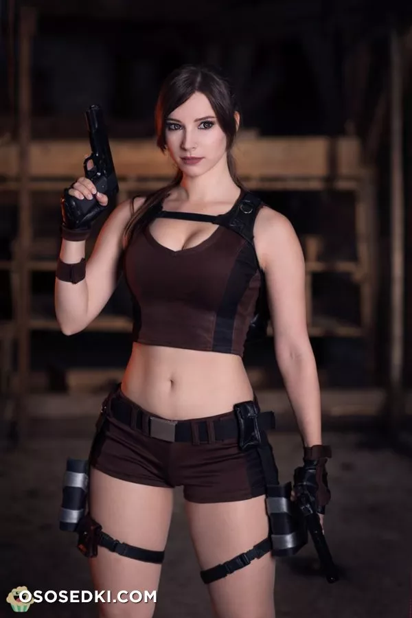 Lara Croft | Enji Night - 2