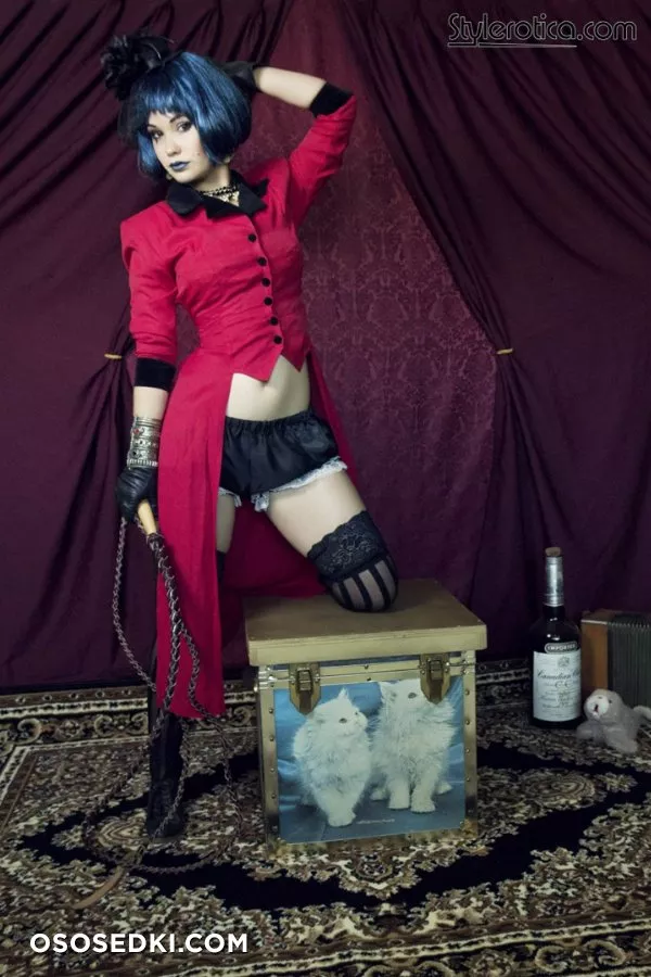 Miss Morgane - Ring Mistress - 2
