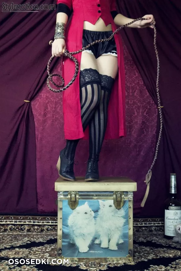 Miss Morgane - Ring Mistress - 4