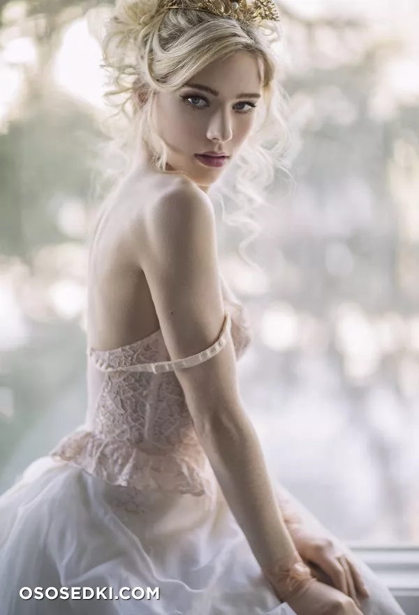 Emily - 4