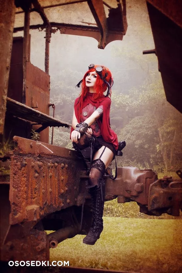 Lua Morales (Photo by) - 2