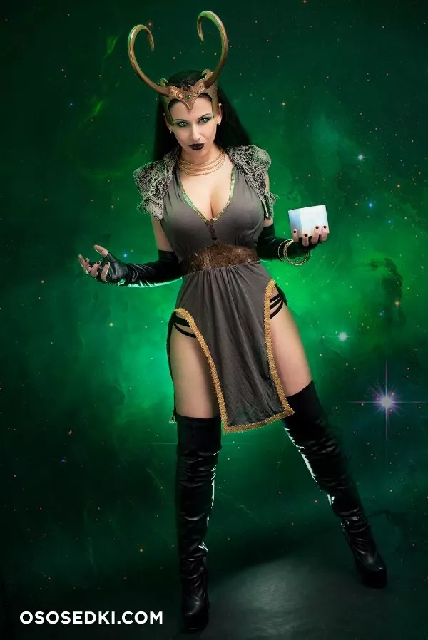 Giada Robin - Loki Cosplay/Loki Boudoir - 5