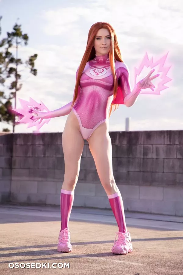 Nichameleon | Invincible | Atom Eve - 4