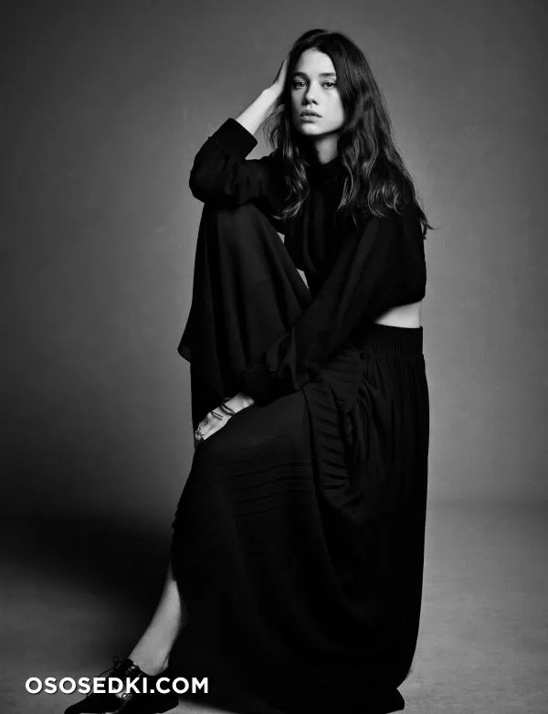Astrid Berges-Frisbey - 5