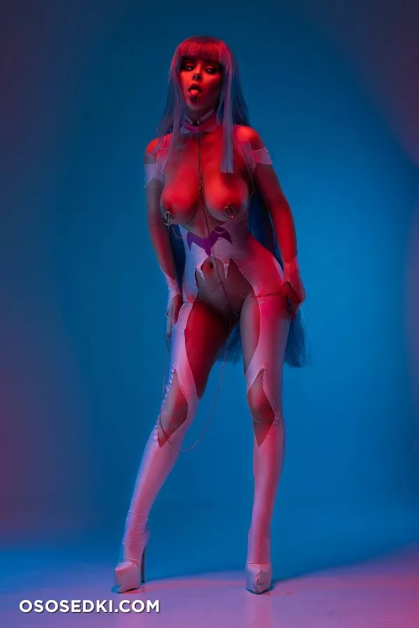 Helly Valentine (@disharmonica) - 5