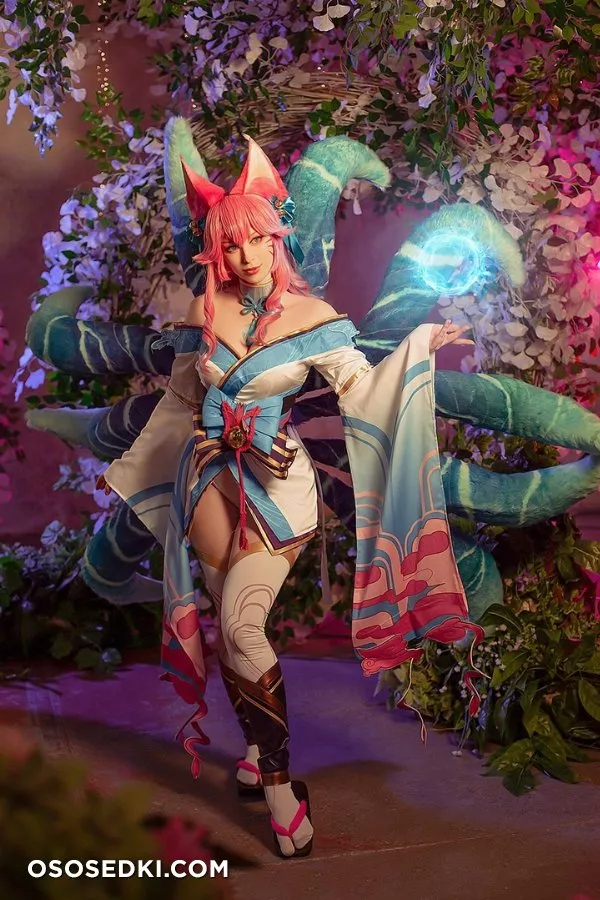 Ahri || League Of Legends - 2