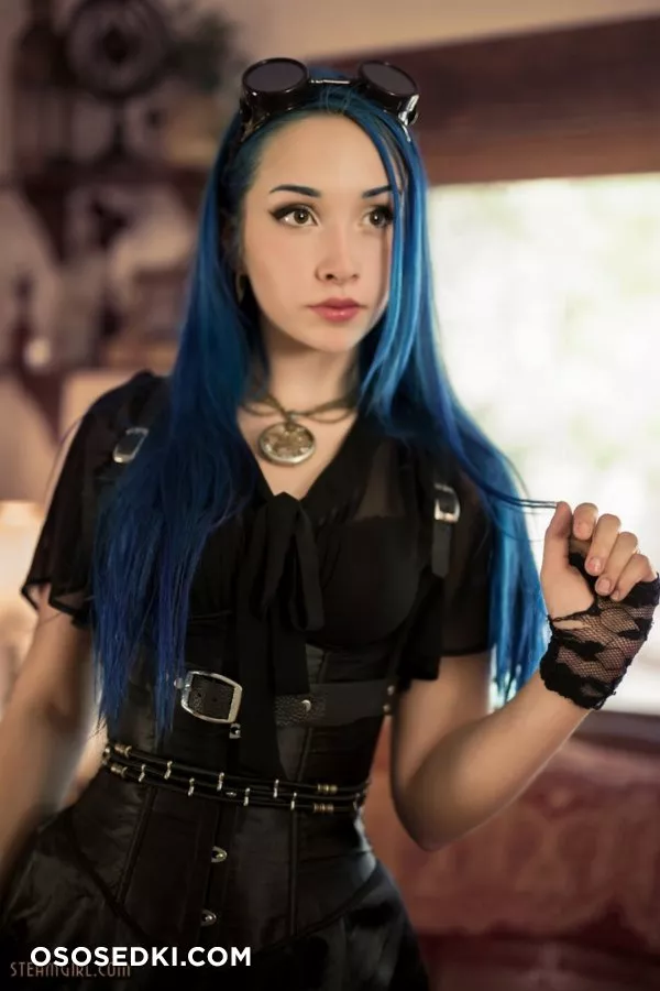 Aelflaed - Aelflaed's Sonnet (Steamgirl) - 2