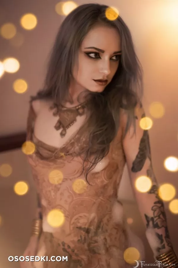 Genevieve - Aura - 5