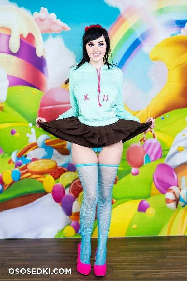 Angie Griffin - 3