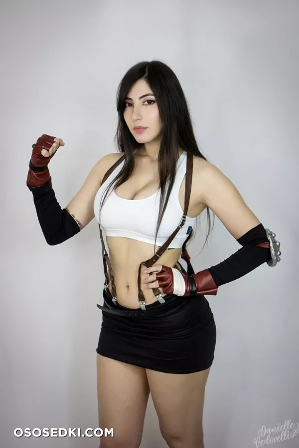 Danielle Vedovelli   - 5