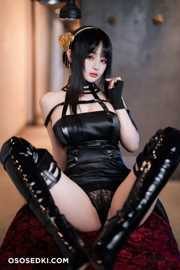 Aninnyan - Yor Forger - SpyxFamily - 4