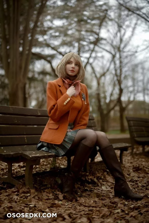 Peachmilky - Ashley Graham - RE4 - 2
