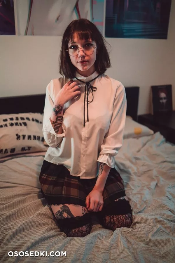 Elles - 2