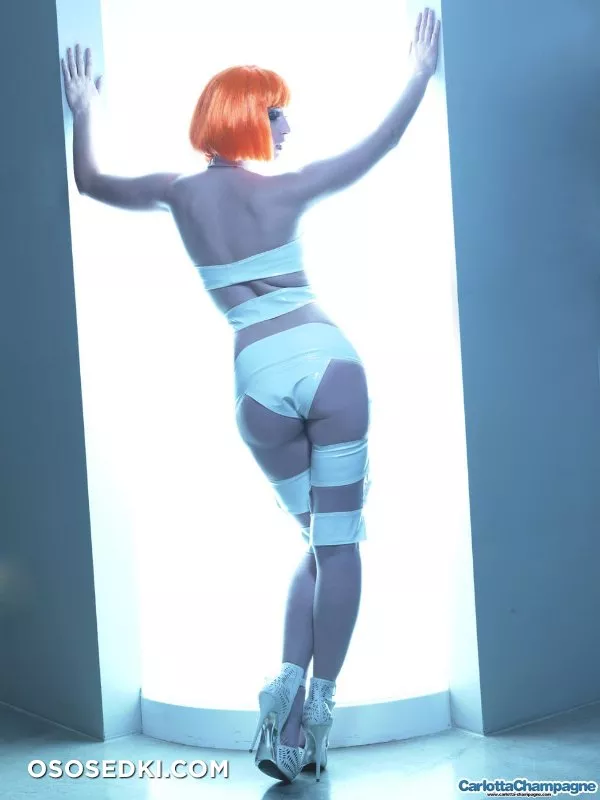 Carlotta Champagne - 2