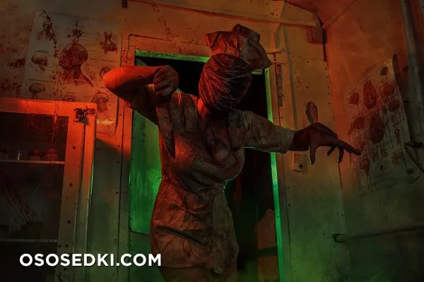 SILENT HILL NURSE - 3