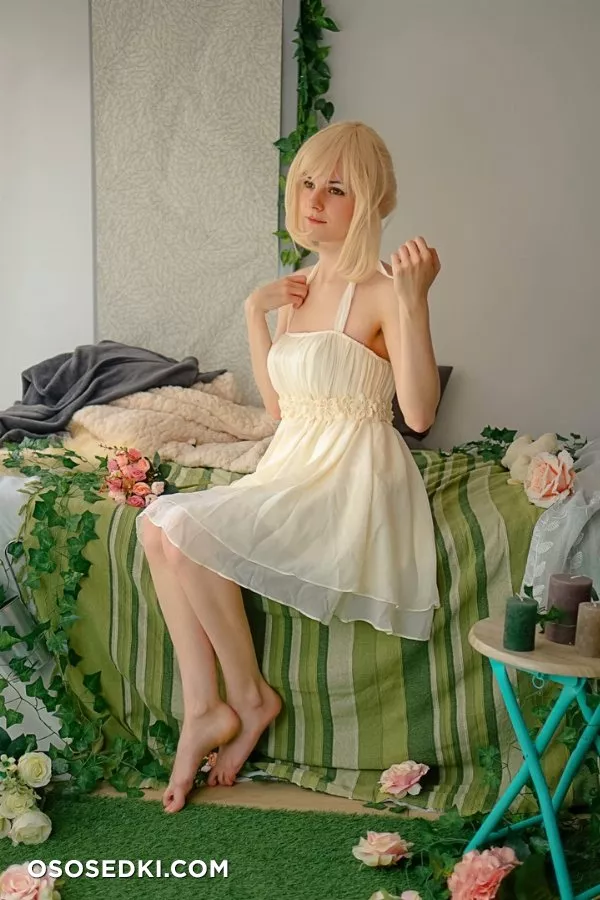 Fate/Stay Night  Saber by Shaeunderscore - 3