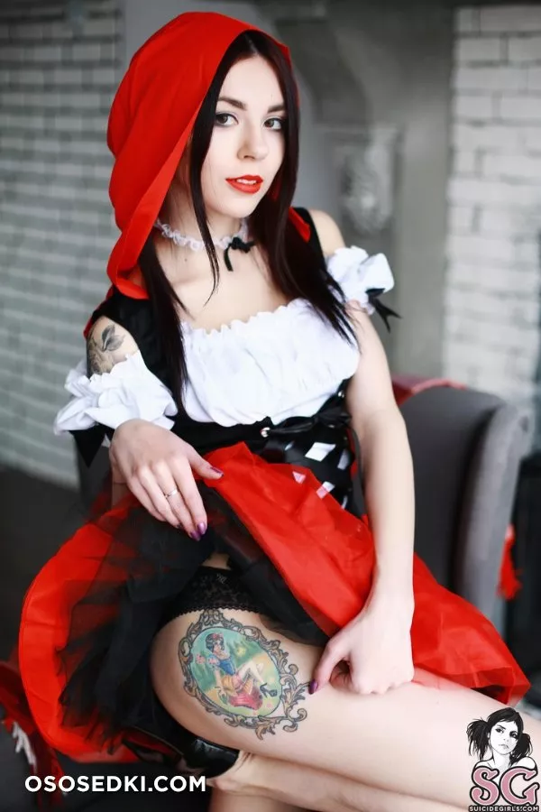 Ariel - The Red Riding Hood's story - 5